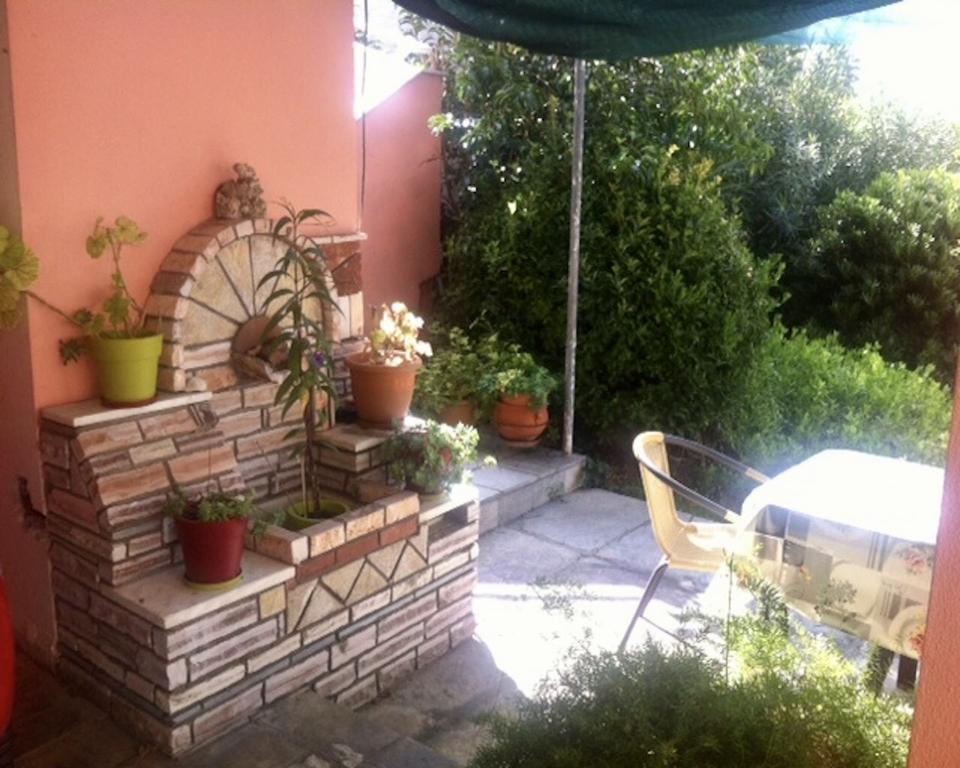 Friendly Family House Apartman Vólosz Kültér fotó